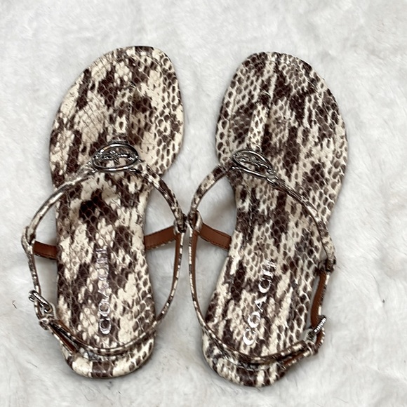 Coach Jazmin PTE Sandals - Picture 3 of 5